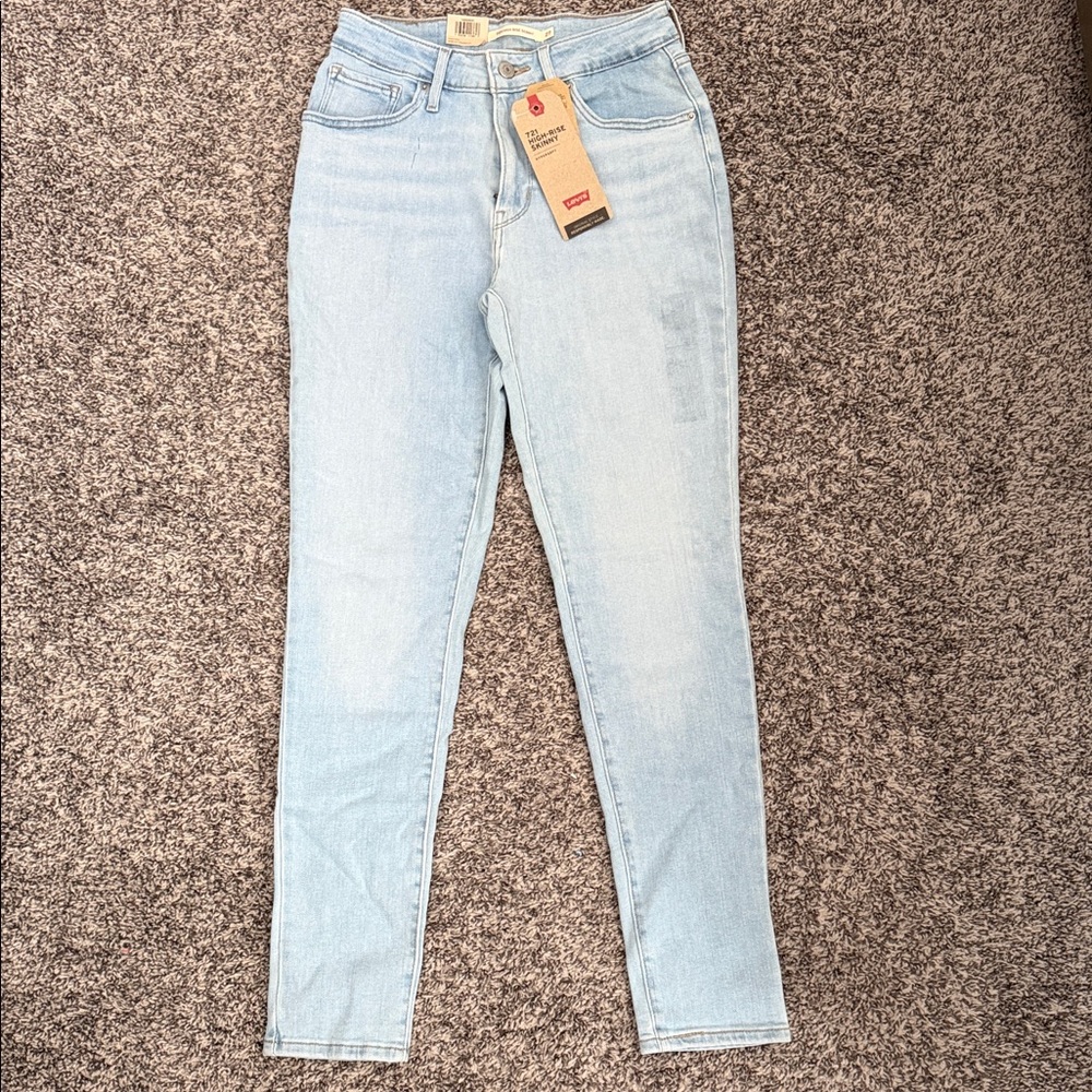 Levi’s 721 High -Rise Skinny Jeans